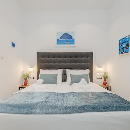 Tango Luxury Rooms Split Exterior photo