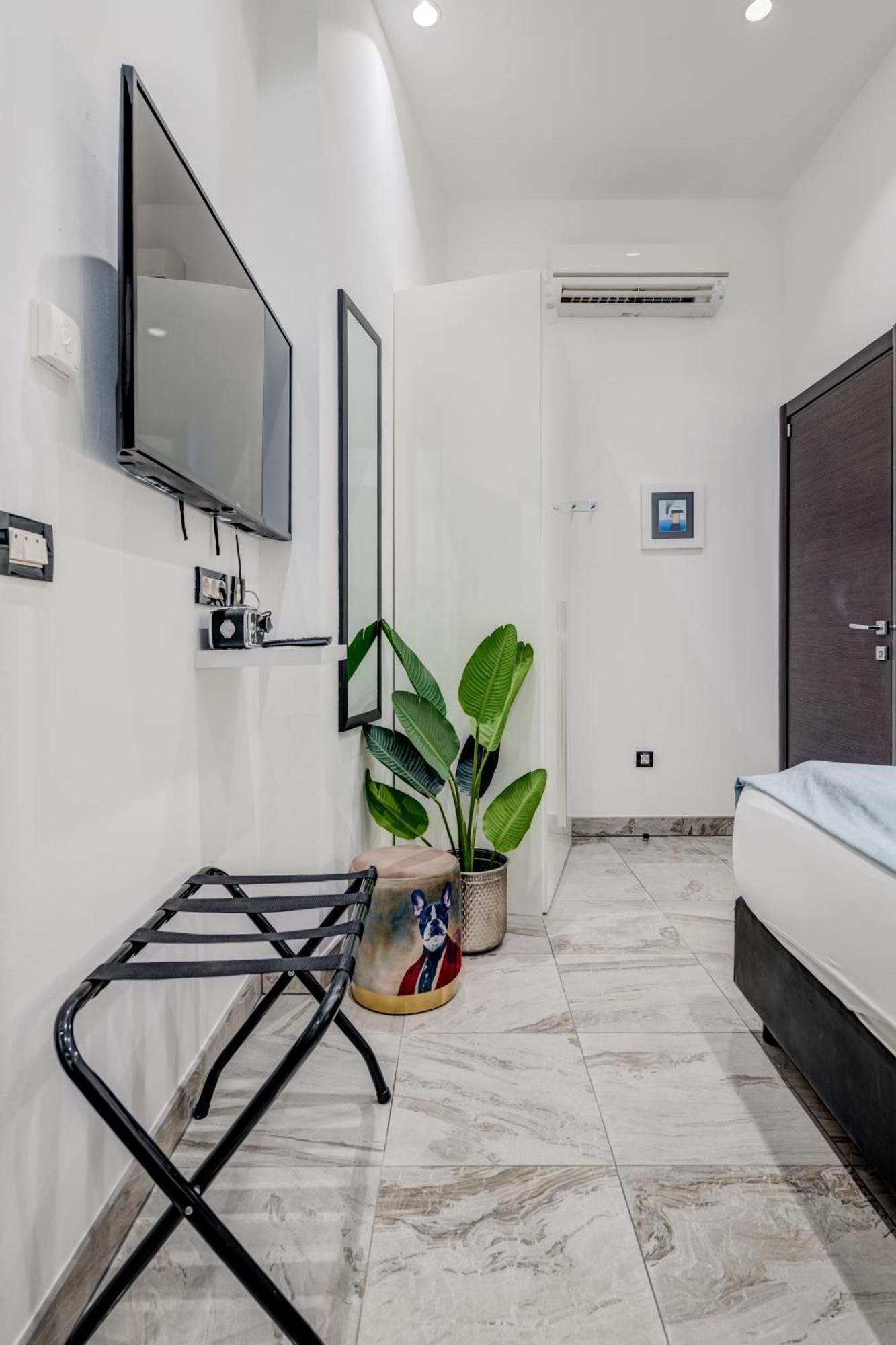 Tango Luxury Rooms Split Exterior photo